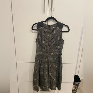 I’m selling a brand new beautiful dress from spense !!!!